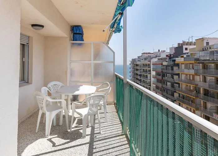 Miralmar, 10º-69 Apartment